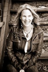 Lynne Hanson